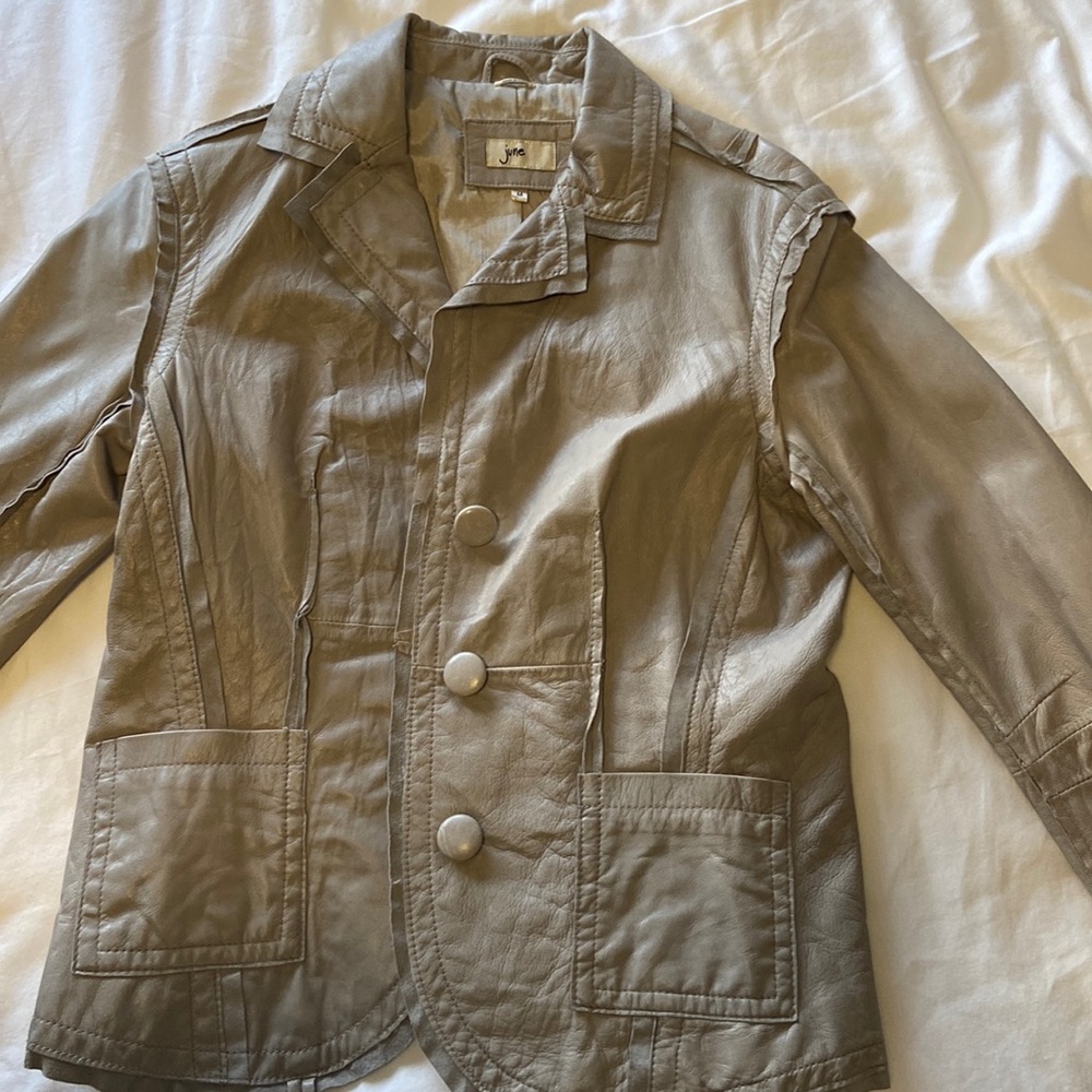 June - cream/light grey leather jacket